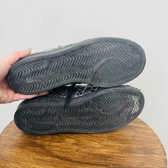 Adidas Superstar Black And Gold Snakeskin Sneakers Women’s Size 7 - Picture 7 of 11